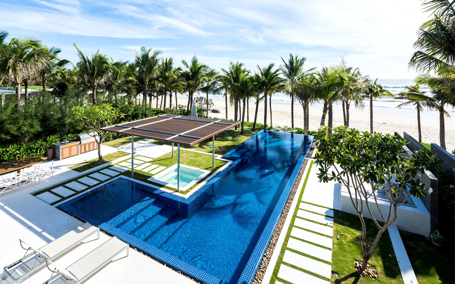 beachfront-villa-6